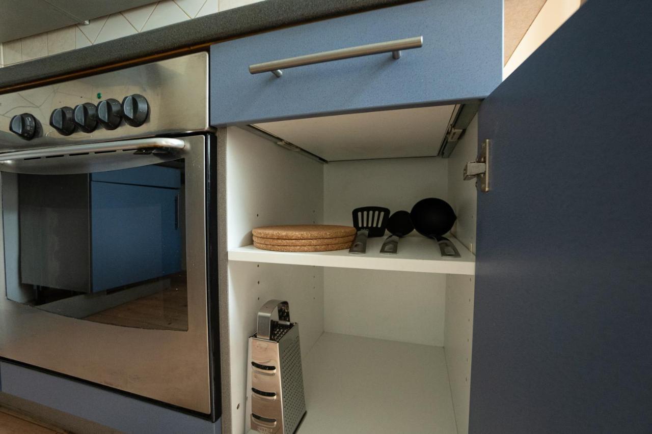 Lovely 1-Bedroom Apartment Next To Praterstern Вена Экстерьер фото